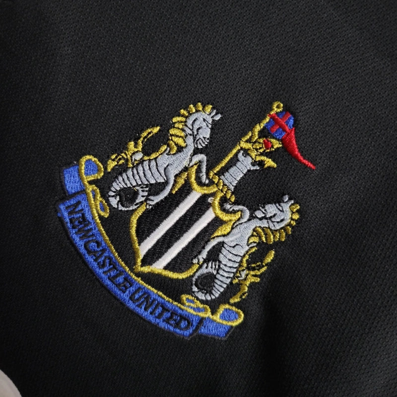 Camisa Newcastle Away 01/02 - Versão Retro