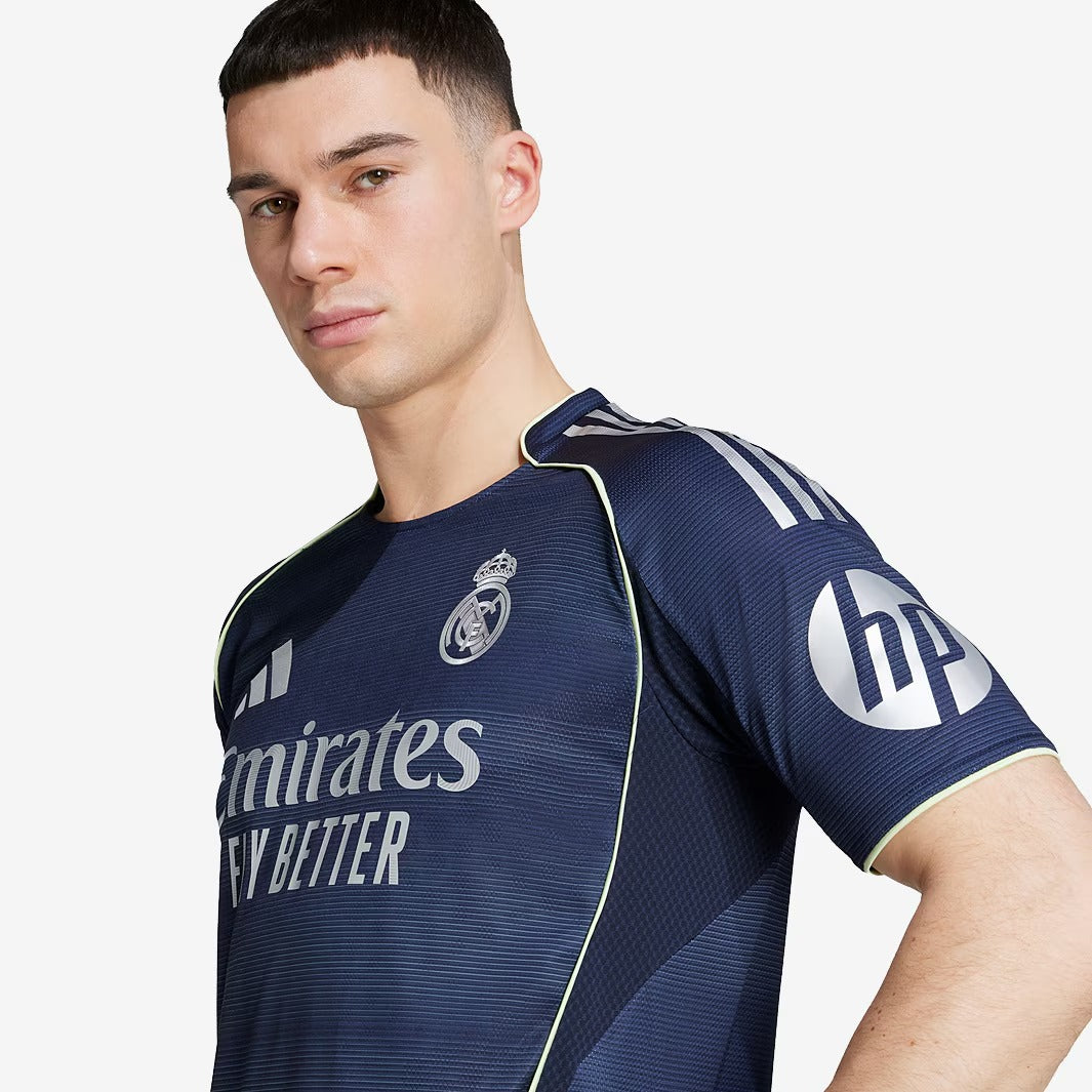 Camisa Adidas Real Madrid 2025/26 II Authentic