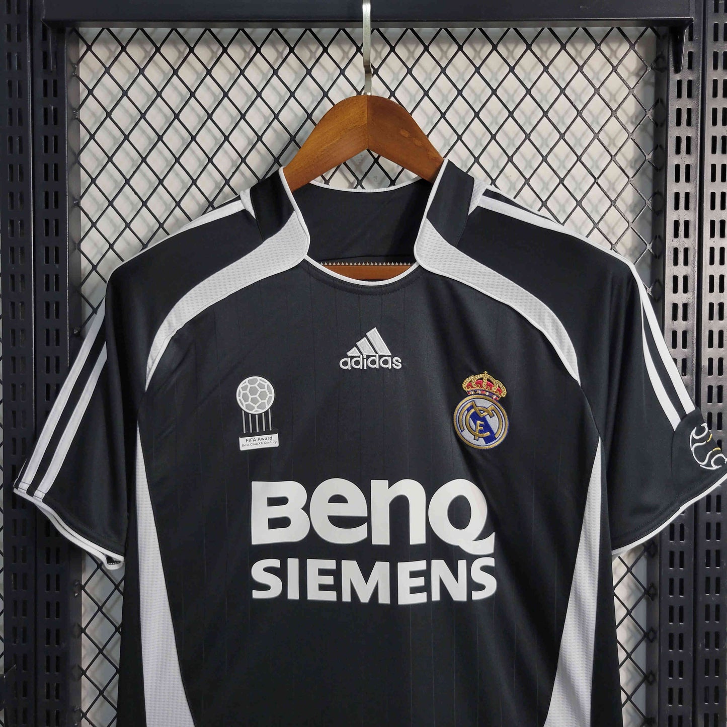 Camisa Real Madrid II 06/07 - Versão Retro