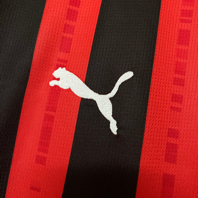 Camisa AC Milan Home 24/25 Torcedor Masculina - Preta e Vermelha
