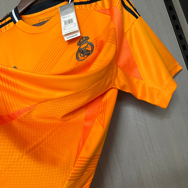 Camisa Real Madrid Away 24/25 s/n° Torcedor Adidas Masculino - Laranja