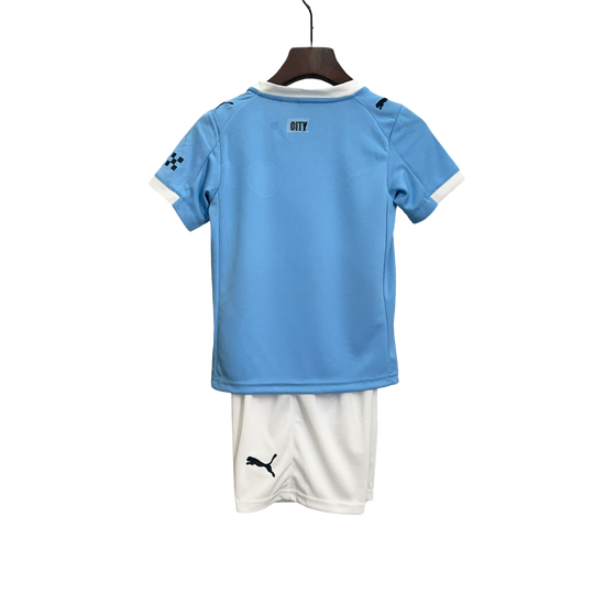 Conjunto Infantil Manchester City Home 25/26 Puma - Azul Claro