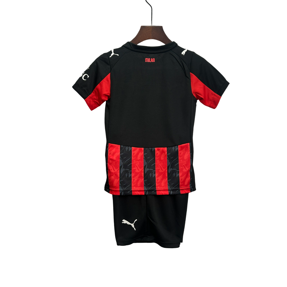 Conjunto Infantil AC Milan Home 25/26 Puma - Vermelha