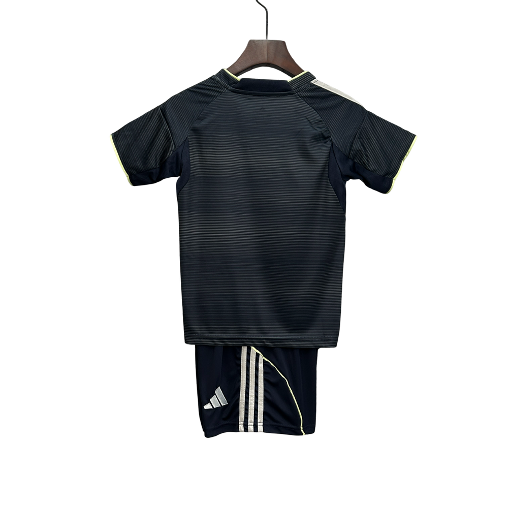 Conjunto Infantil Real Madrid Away 25/26  Adidas - Preta