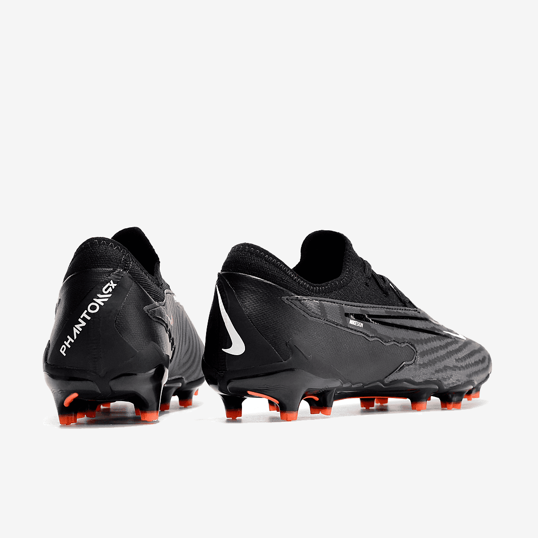 Chuteira Nike Phantom GX Academy Campo