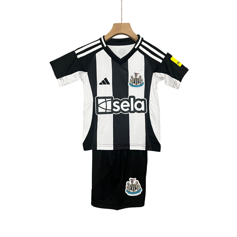 Conjunto Infantil Newcastle Home 24/25 Adidas - Preta e Branca
