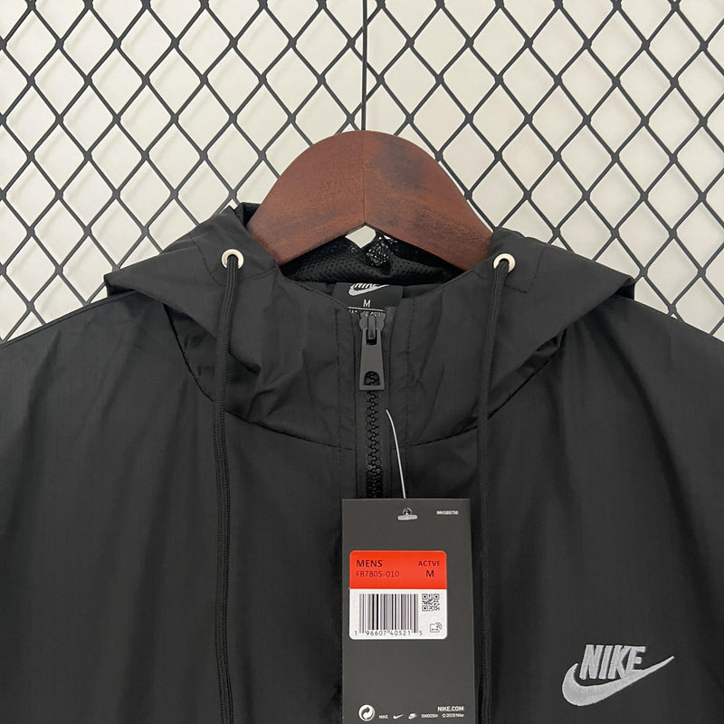 Corta-Vento Nike 24/25 - Preto e Branco