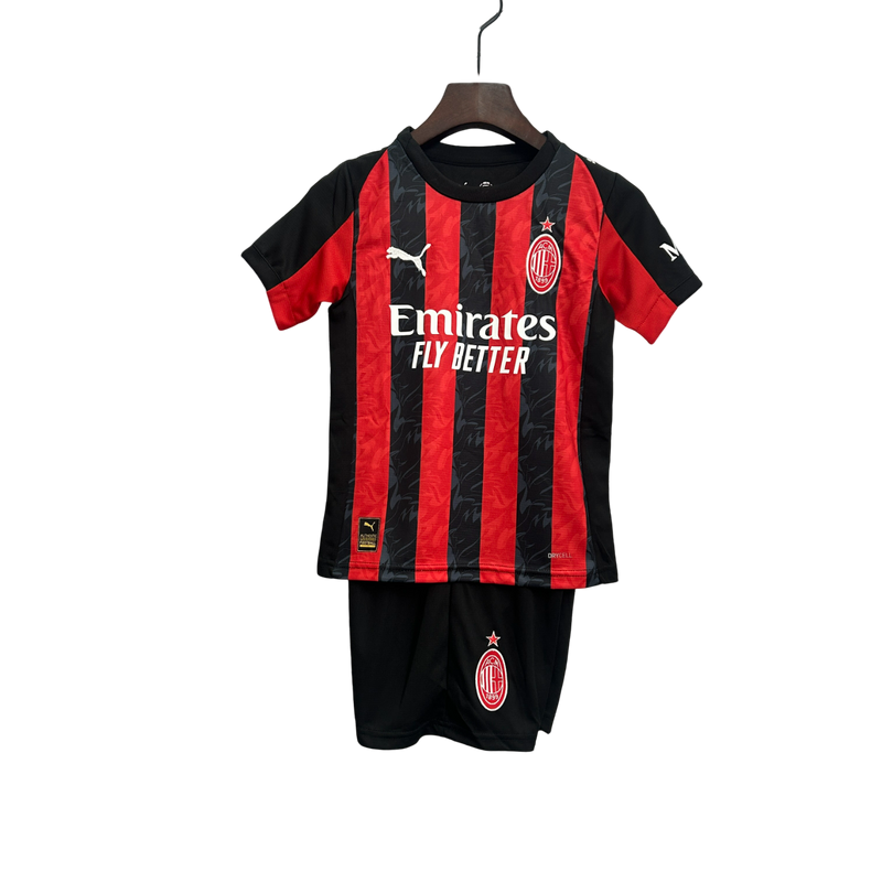 Conjunto Infantil AC Milan Home 25/26 Puma - Vermelha