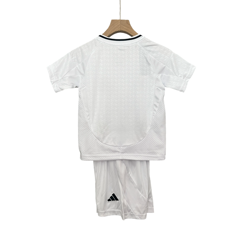 Conjunto Infantil Real Madrid Home 24/25 Adidas - Branca