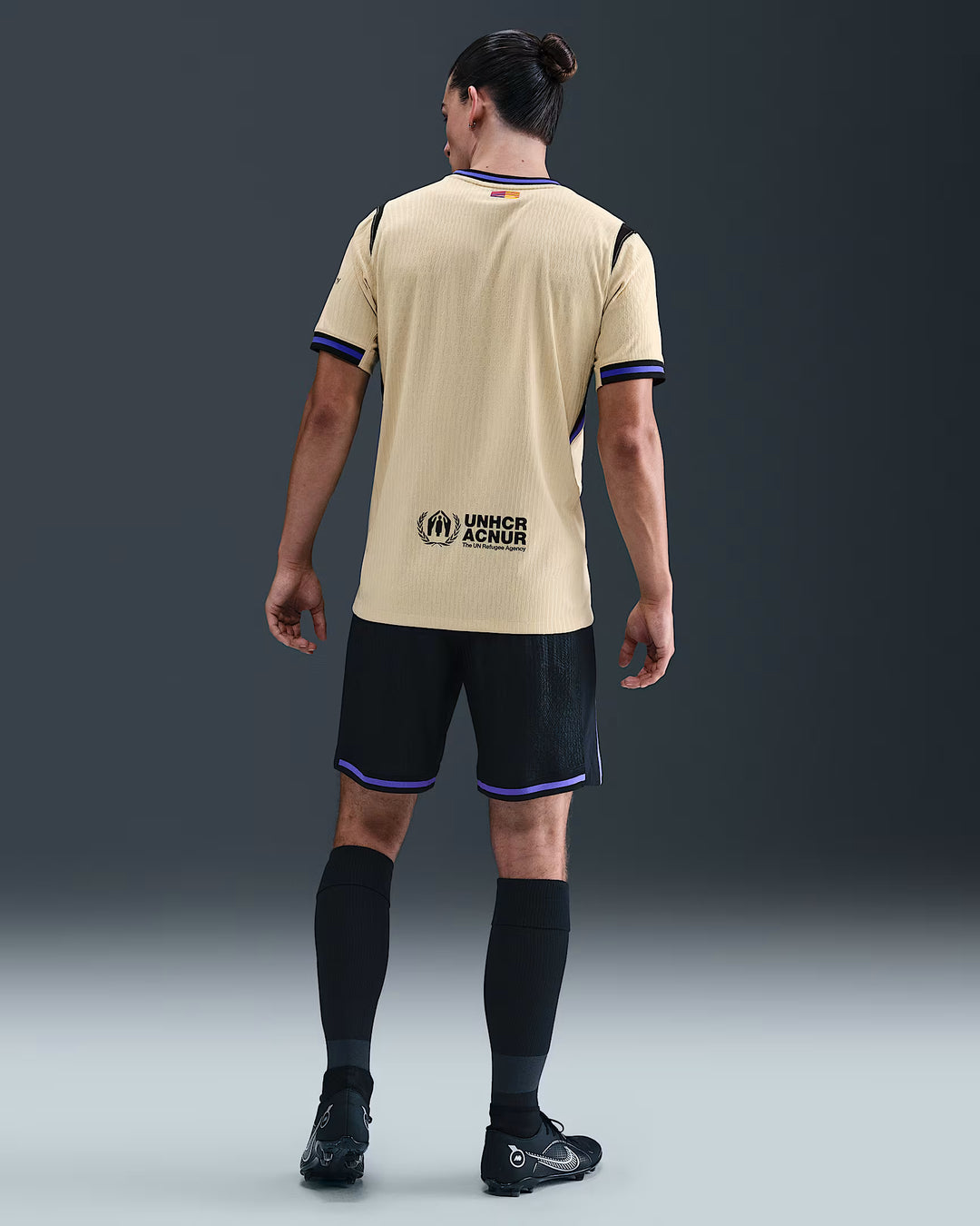 Camisa Barcelona Away 25/26 Jogador Kobe Masculina - Bege