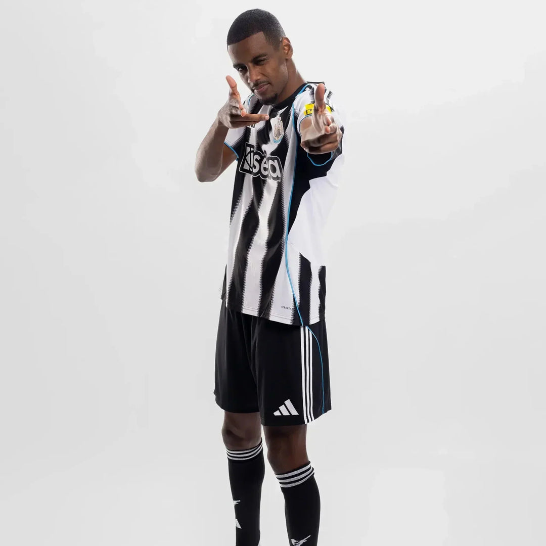 Camisa adidas Newcastle 2025/26 I