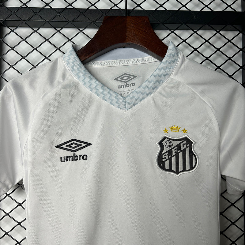 Conjunto Infantil Santos Home 25/26 Umbro - Branca