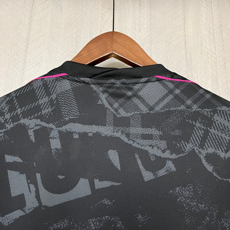 Camisa Chelsea Third 24/25 - Torcedor Nike Masculina - Preta e Roxa