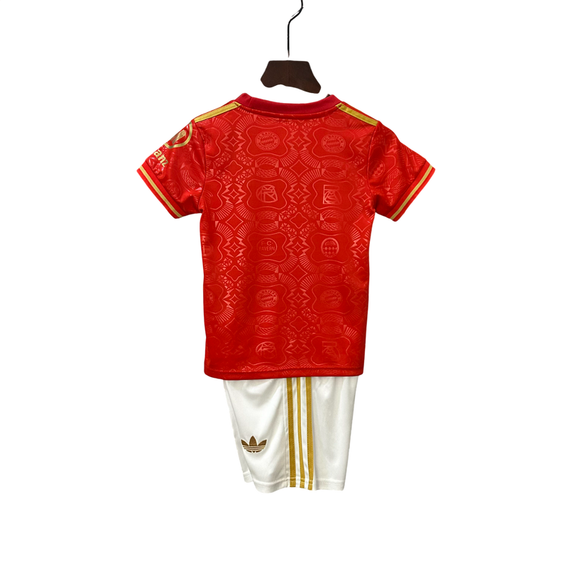 Conjunto Infantil Bayern de Munique 125 Anos Adidas - Vermelha