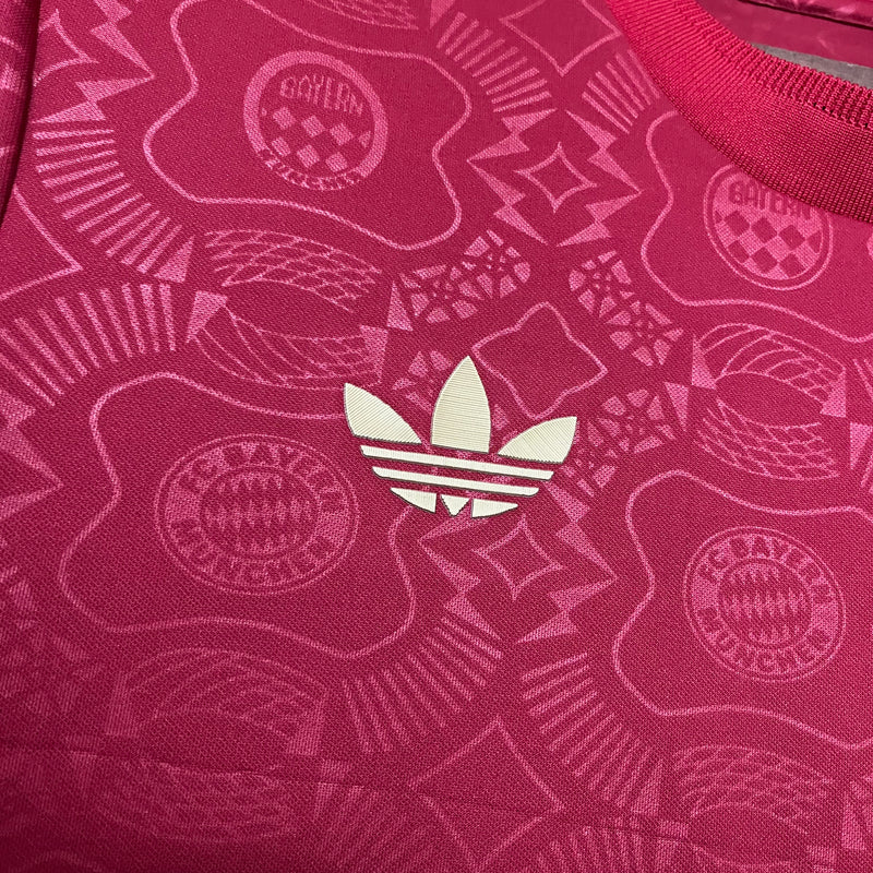 Camisa Bayern de Munique 125 Anos Torcedor Adidas Masculino - Vermelha