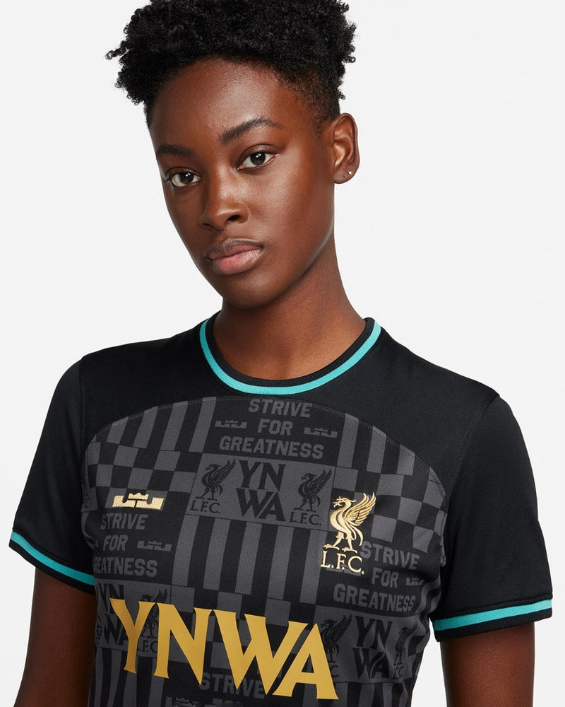 camisa-do-liverpool-x-lebron-james-feminina-2024